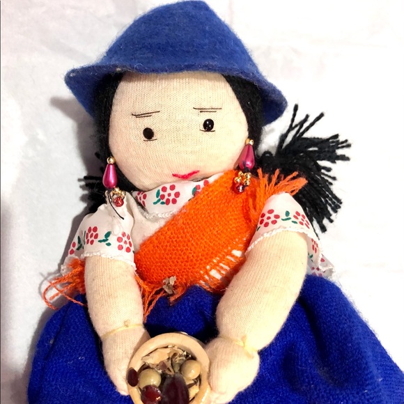 DOLL handmade Woven Wool made in south america souvenir native doll 6” NWOT - Picture 3 of 8